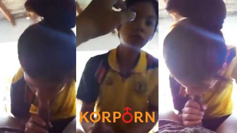 คลิปหลุดนักเรียน น้าหื่นขอให้หลานสาวอมควย เพิ่งเลิกเรียนมาก็โดนเย็ดเลย คลิปหลุดทางบ้าน นักเรียนมัธยมในชุดพละ โดนบังคับมารูดควยจนน้ำแตก